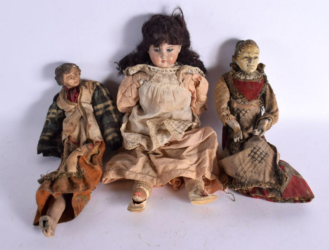 A RARE ARMAND MARSEILLE SLEEPY EYES 7/0 SMALL DOLL together with two other European dolls. Largest 3 (1 of 10)