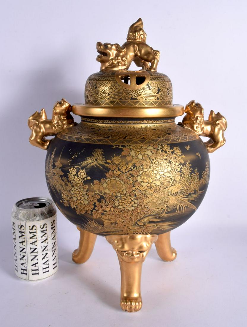 A GOOD LARGE 19TH CENTURY JAPANESE MEIJI PERIOD SATSUMA KORO AND COVER by Kitamura. 40 cm x 20 cm. (1 of 7)