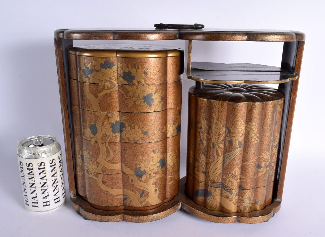 A LOVELY LARGE 19TH CENTURY JAPANESE MEIJI PERIOD GOLD LACQUERED SAGE-JUBAKO containing a five secti (1 of 8)