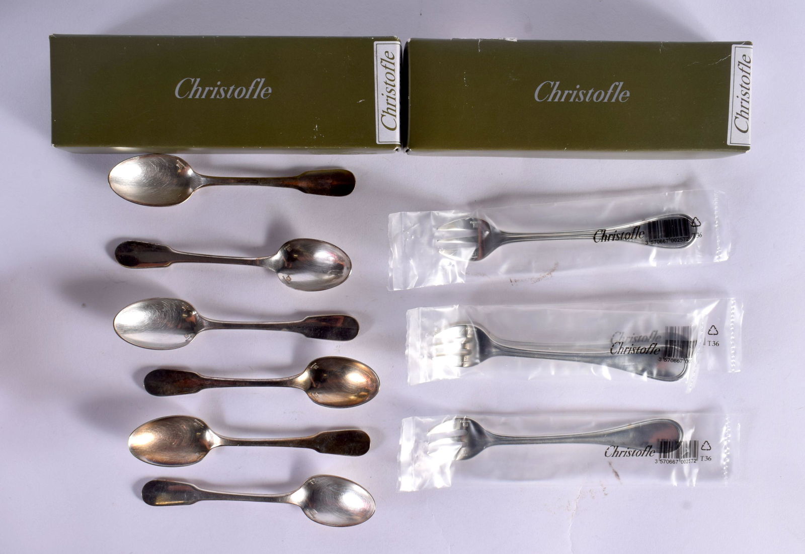 TWO CASED FRENCH CHRISTOFLE CUTLERY SETS. 330 grams. Largest 14 cm long. (2) (1 of 5)