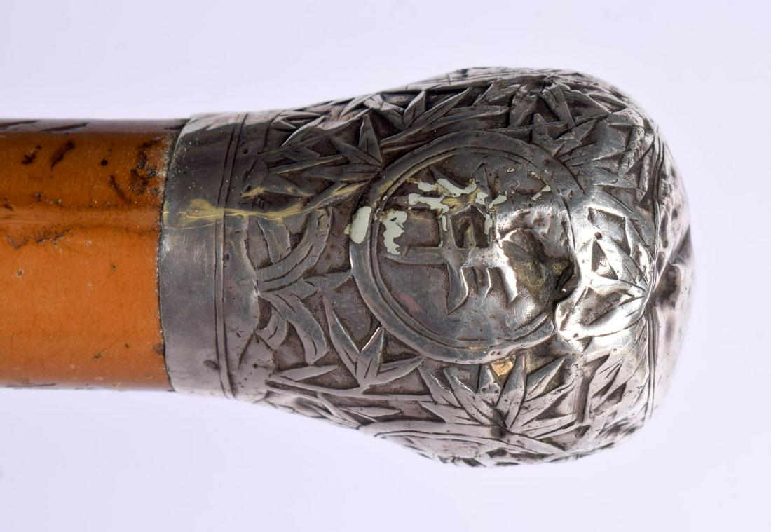 A 19TH CENTURY CHINESE EXPORT SILVER AND MALACCA WALKING CANE Qing. 90 cm long. (1 of 4)
