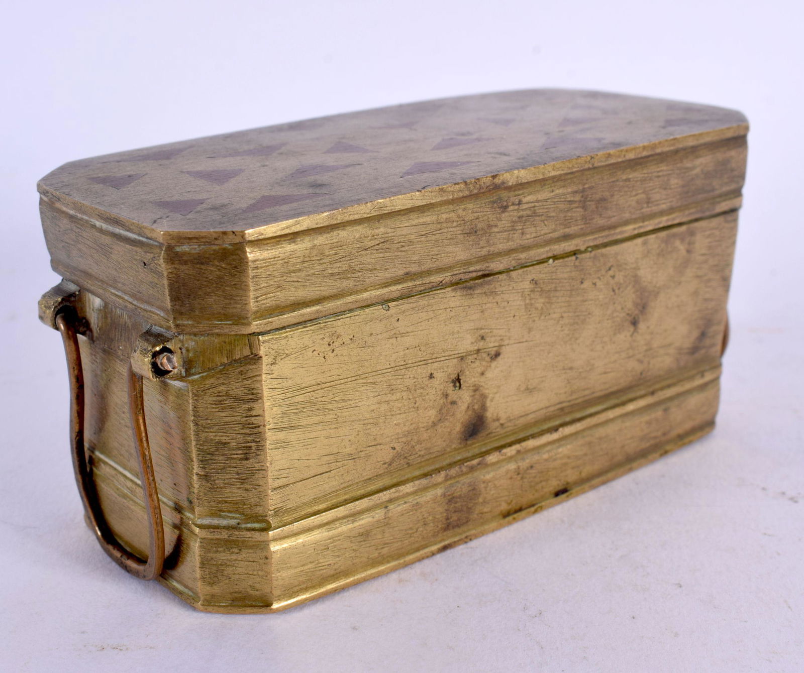 AN 18TH/19TH CENTURY MIDDLE EASTERN PERSIAN BRONZE BOX. 10 cm x 5.5 cm. (1 of 4)