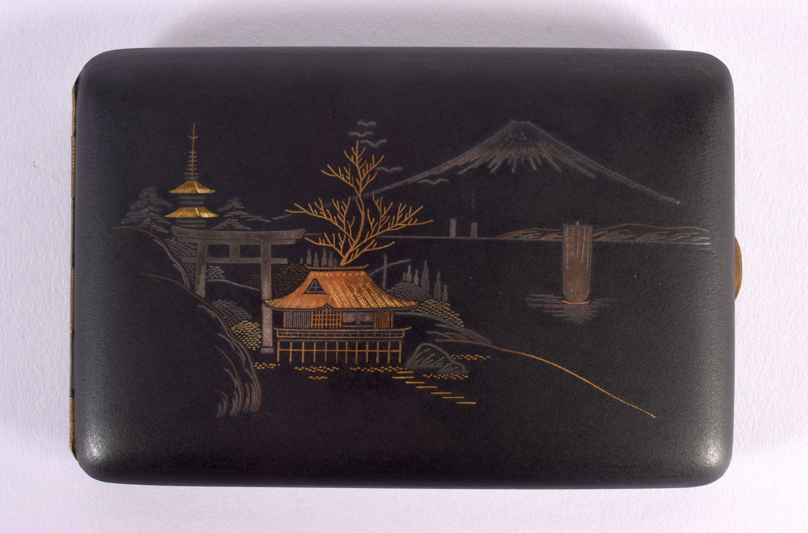 AN EARLY 20TH CENTURY JAPANESE TAISHO PERIOD MIXED METAL CIGARETTE CASE. 12 cm x 8 cm. (1 of 4)