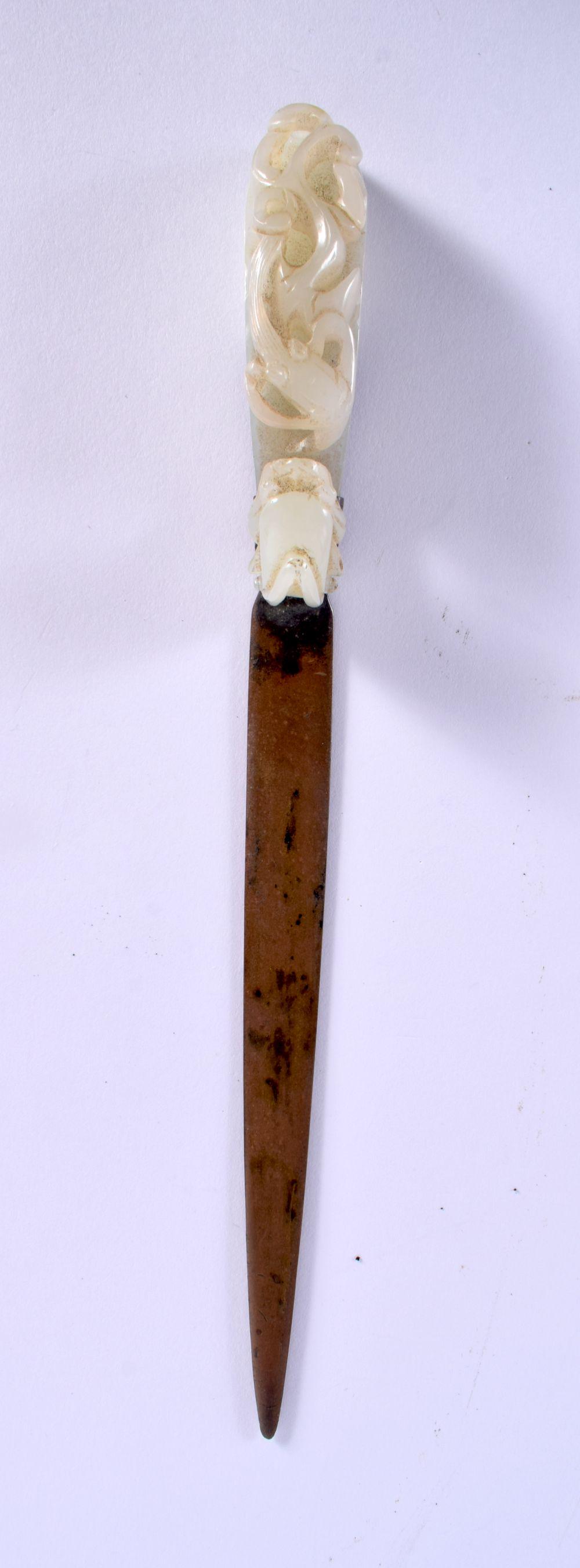 AN 18TH/19TH CENTURY CHINESE CARVED GREENISH WHITE JADE BELT HOOK Late Qianlong/Jiaqing. 85 grams. 2 (1 of 4)