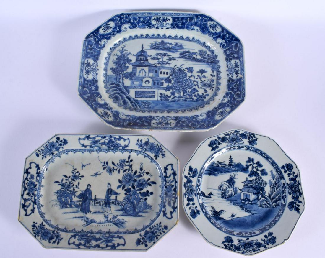 A LARGE 18TH CENTURY CHINESE EXPORT BLUE AND WHITE DISH Qianlong, together with two others. Largest (1 of 2)