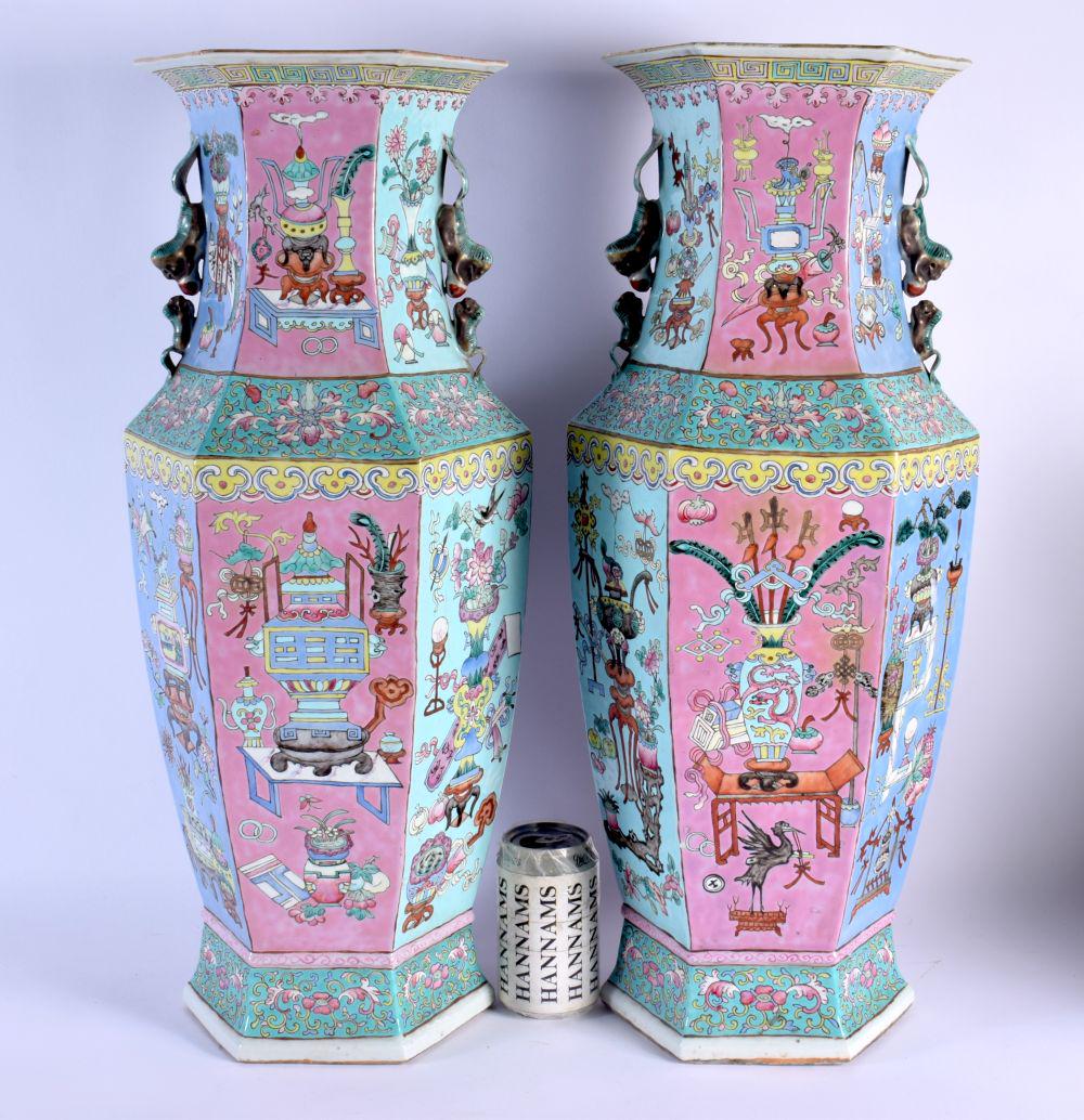 A LOVELY LARGE PAIR OF 19TH CENTURY CHINESE FAMILLE ROSE STRAITS VASES Qing. 60 cm x 22 cm. (1 of 5)