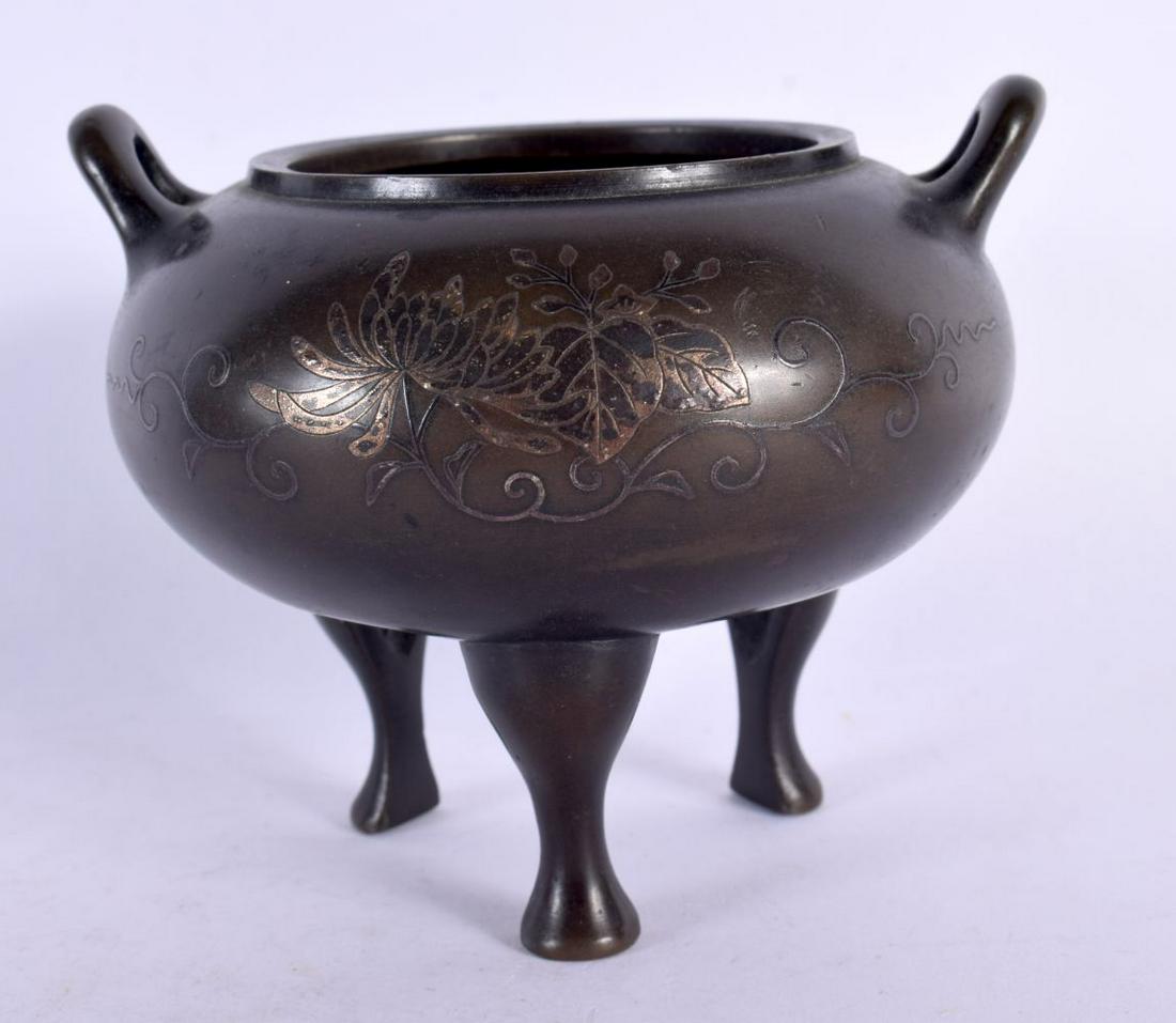A 19TH CENTURY JAPANESE MEIJI PERIOD SILVER INLAID BRONZE CENSER. 11 cm x 8 cm. (1 of 6)