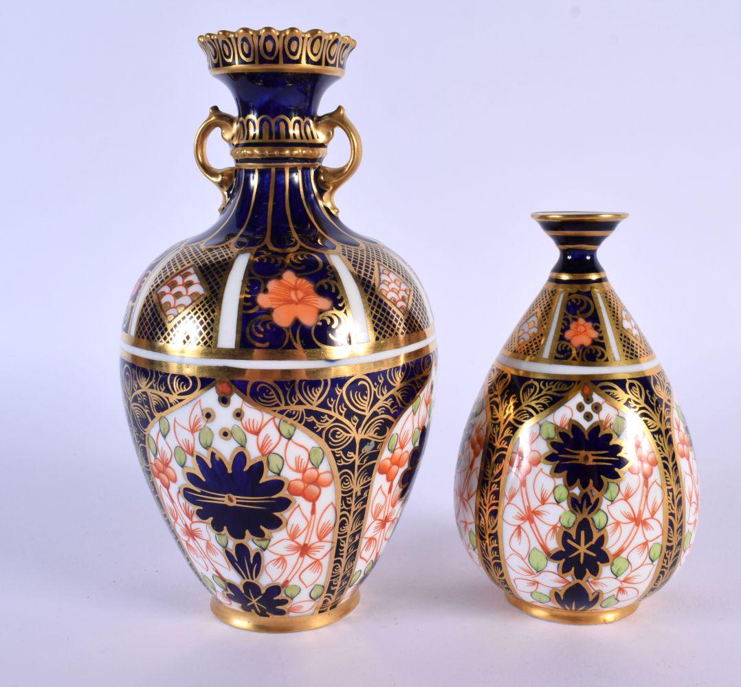 Royal Crown Derby 1128  vase of pear shape and a larger RCD two handled vase also 1128 date mark 192 (1 of 4)