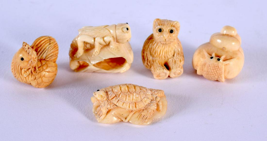 FIVE JAPANESE BONE NETSUKE. 2.75 cm x 2.25 cm. (5): FIVE JAPANESE BONE NETSUKE. 2.75 cm x 2.25 cm. (5)