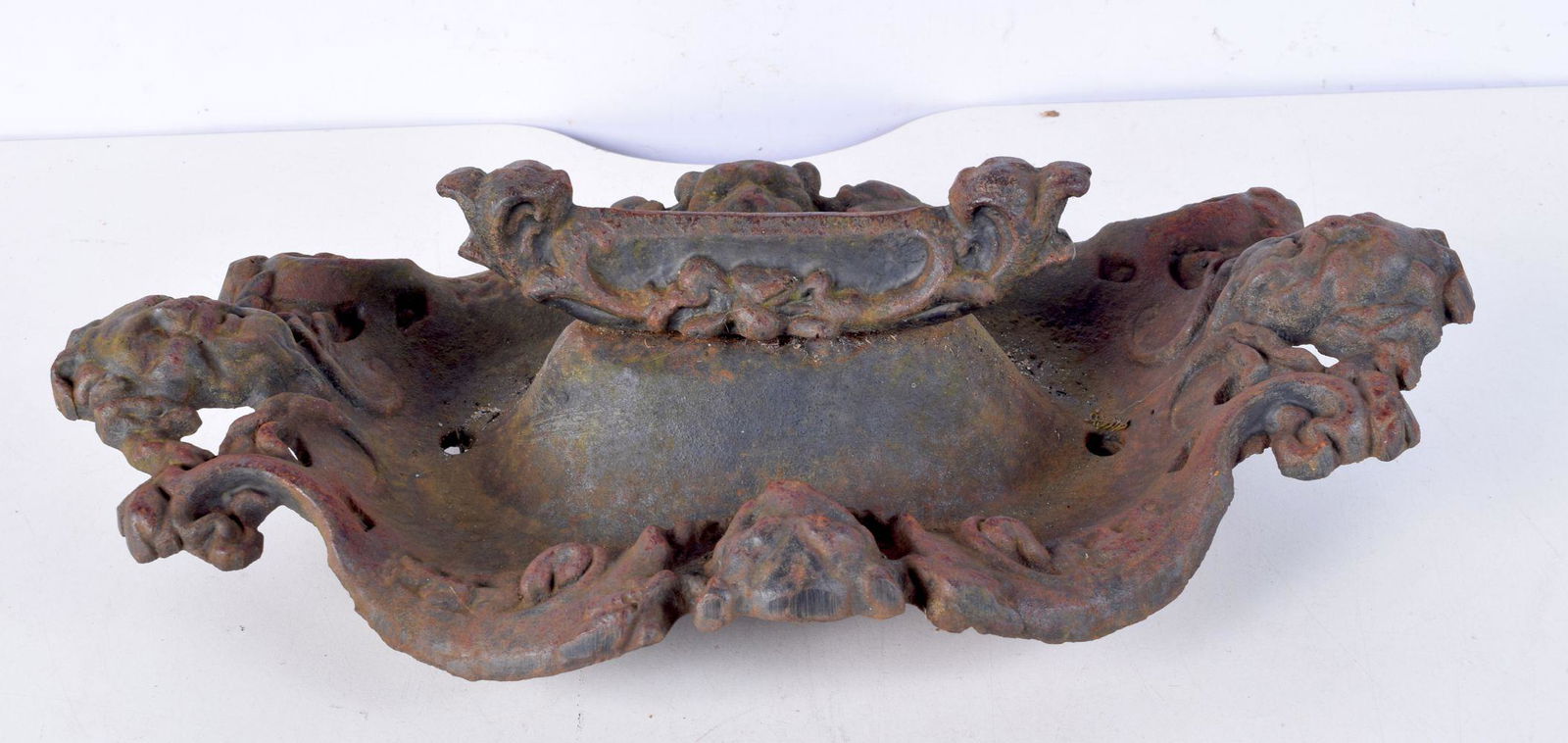 An antique cast iron boot scraper. 45 x 27cm. (1 of 3)