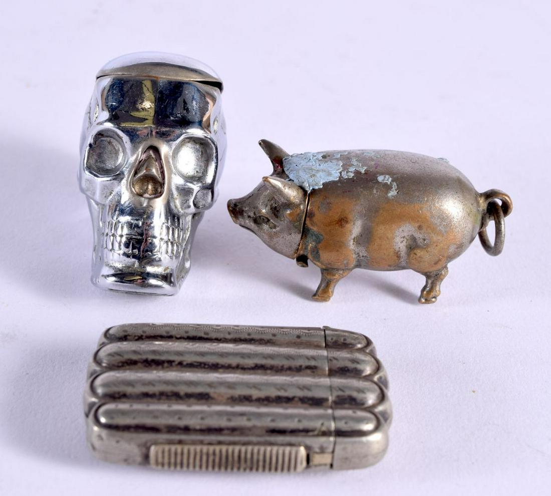 THREE ANTIQUE VESTA CASES. Largest 5 cm x 4 cm. (3) (1 of 13)