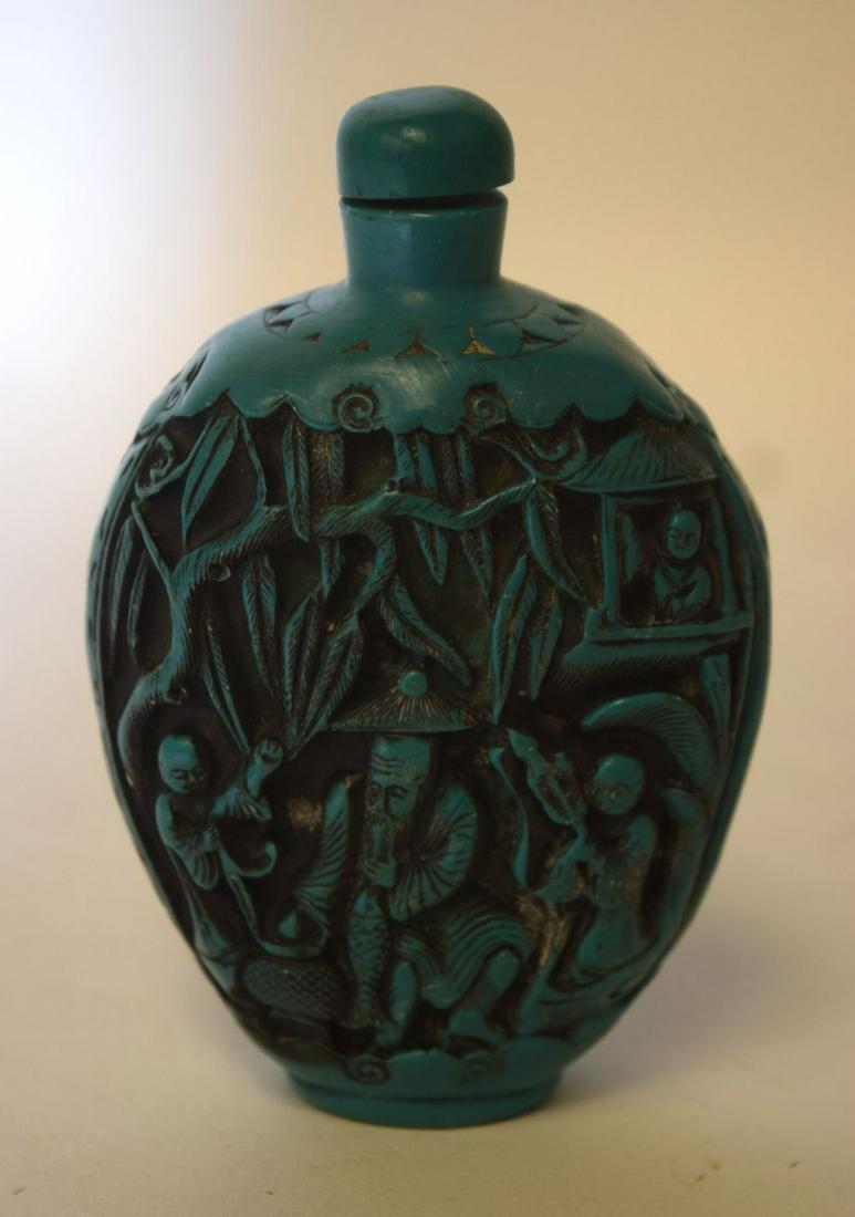 A CHINESE TURQUOISE TYPE SNUFF BOTTLE 20th Century. 10 cm x 6.5 cm. (1 of 2)