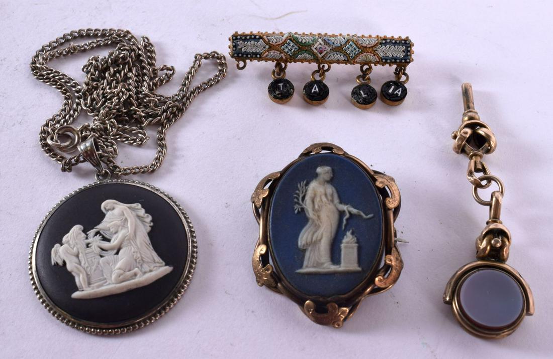 A SILVER NECKLACE WITH A WEDGWOOD CAMEO PENDANT, A WEDGEWOOD CAMEO BROOCH, A MILLEFIORI BAR BROOCH A (1 of 2)
