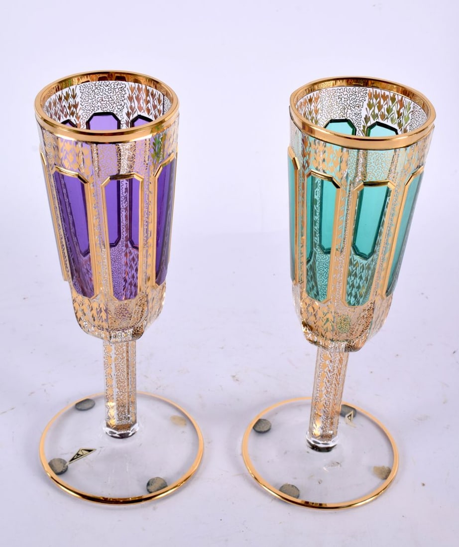 A PAIR OF BOHEMIAN GILDED GLASS GOBLETS. 19 cm high. (1 of 4)