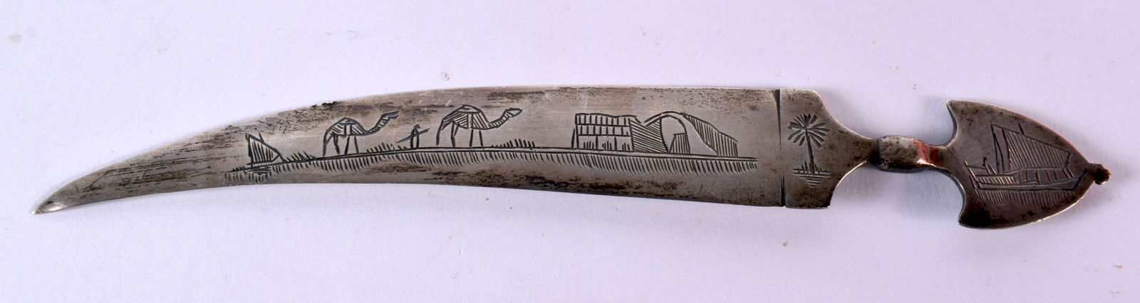 A MIDDLE EASTERN SILVER PAPER KNIFE. 22 grams. 16.5 cm long. (1 of 2)
