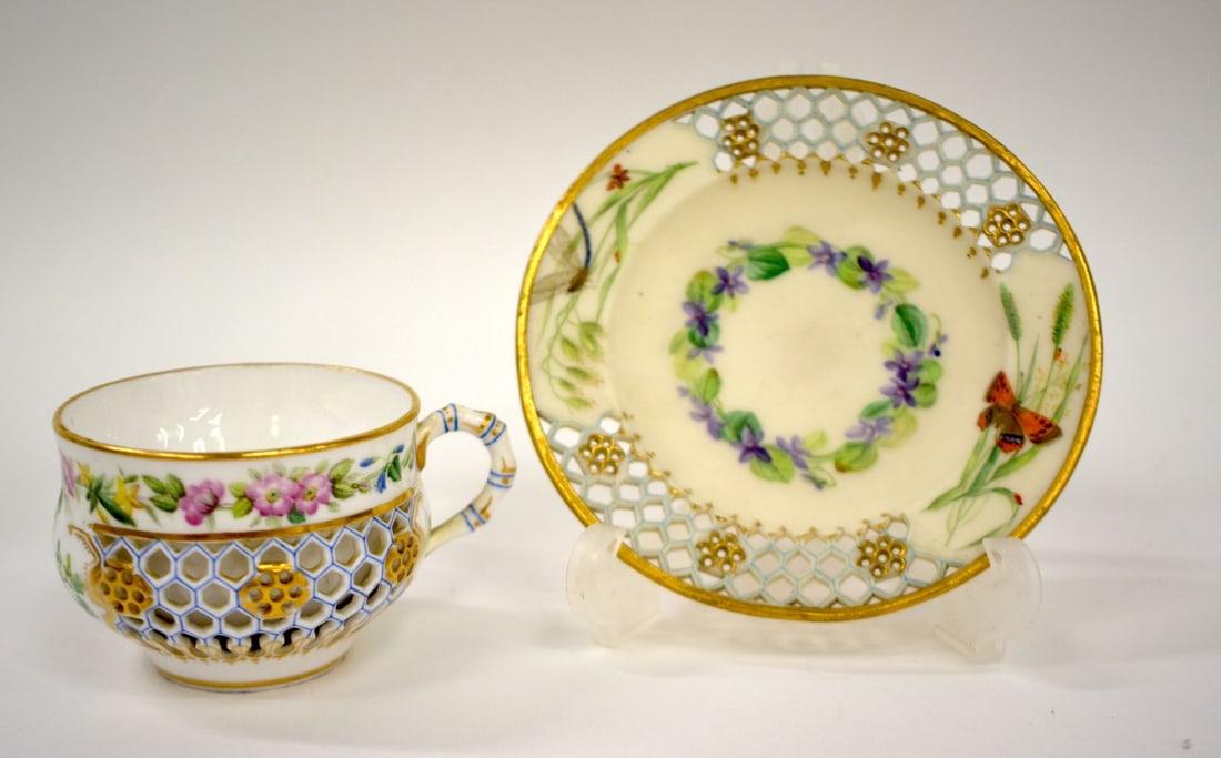 19th century Royal Worcester reticulated cup and saucer painted with flowers, a bird and an insect, (1 of 4)