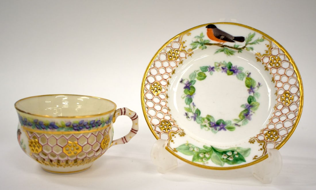 19th century Royal Worcester reticulated cup and saucer painted with flowers, and birds red mark (ch (1 of 5)