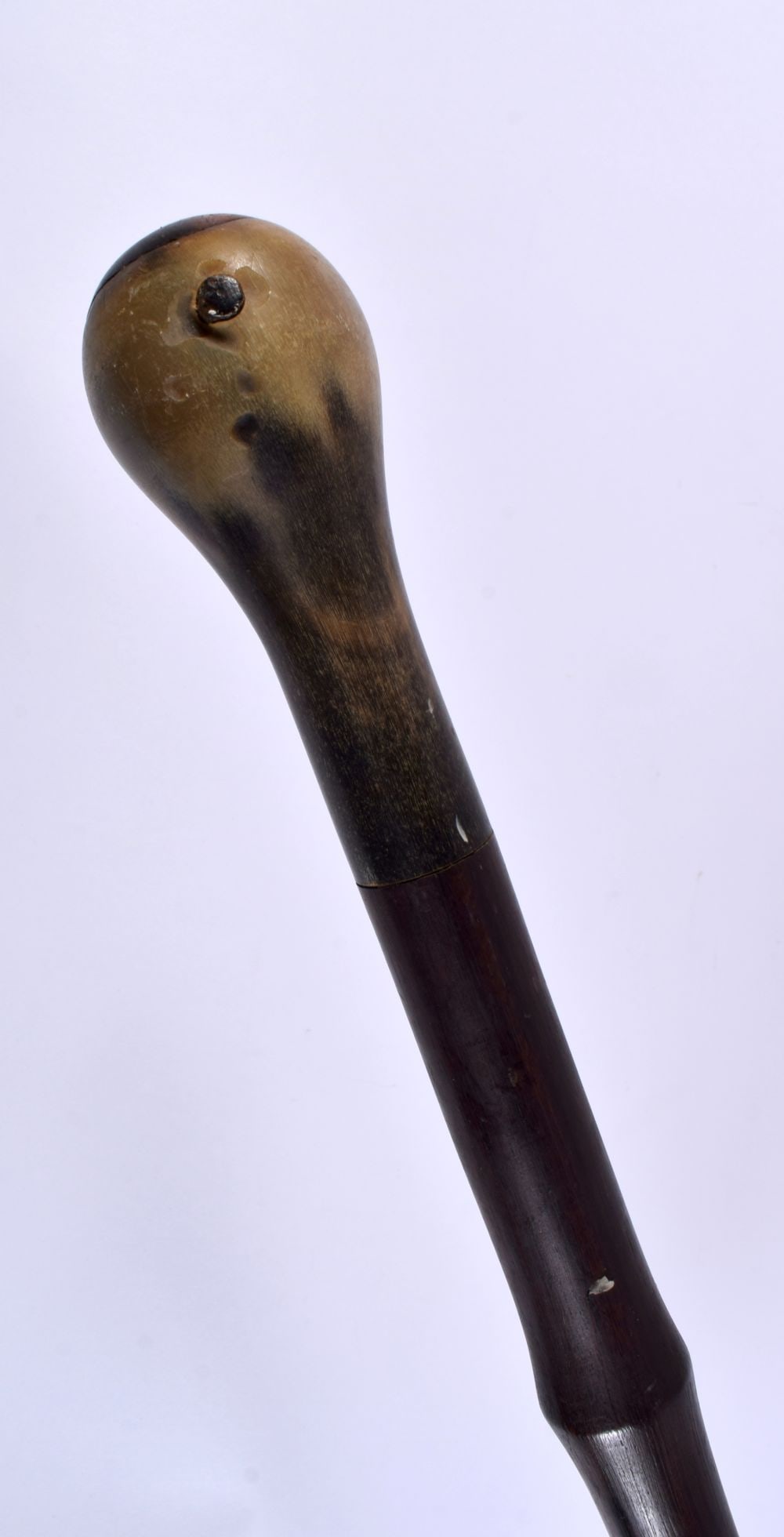 A 19TH CENTURY MIDDLE EASTERN RHINOCEROS HORN HANDLED CANE. 90cm long. (1 of 5)