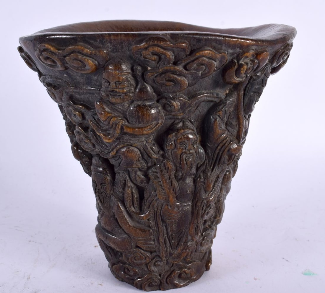 A CHINESE CARVED BUFFALO HORN TYPE LIBATION CUP 20th Century. 870 grams. 15cm x 12 cm.: A CHINESE CARVED BUFFALO HORN TYPE LIBATION CUP 20th Century. 870 grams. 15cm x 12 cm.