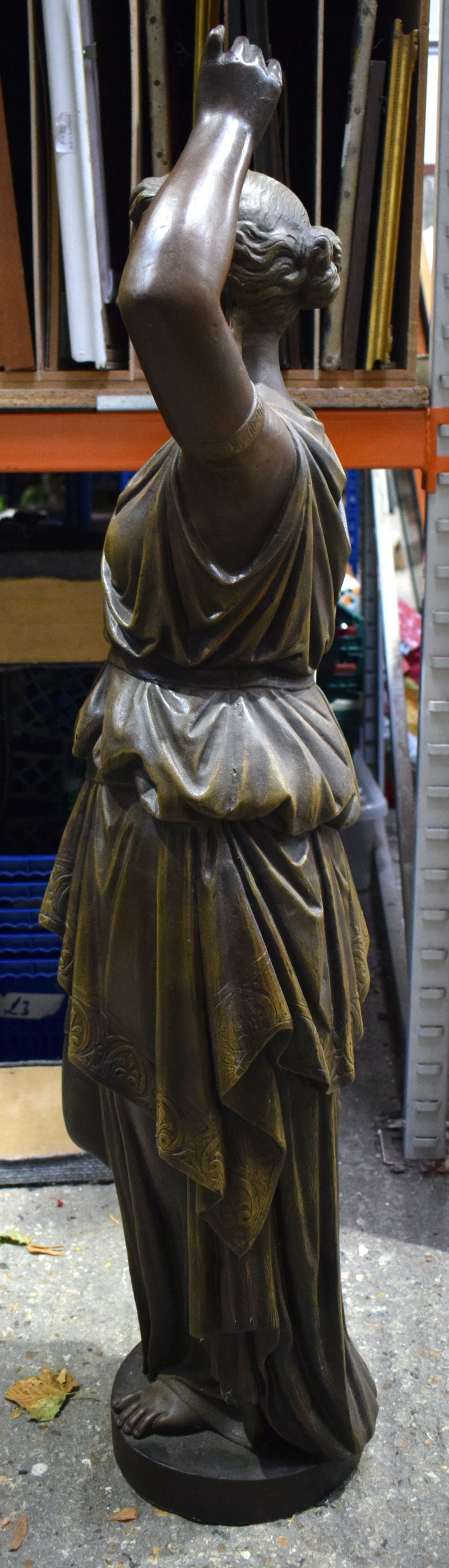 A LARGE 19TH CENTURY HEAVY SPELTER BRONZED FIGURE OF A CLASSICAL FEMALE modelled with arms raised, u (1 of 3)
