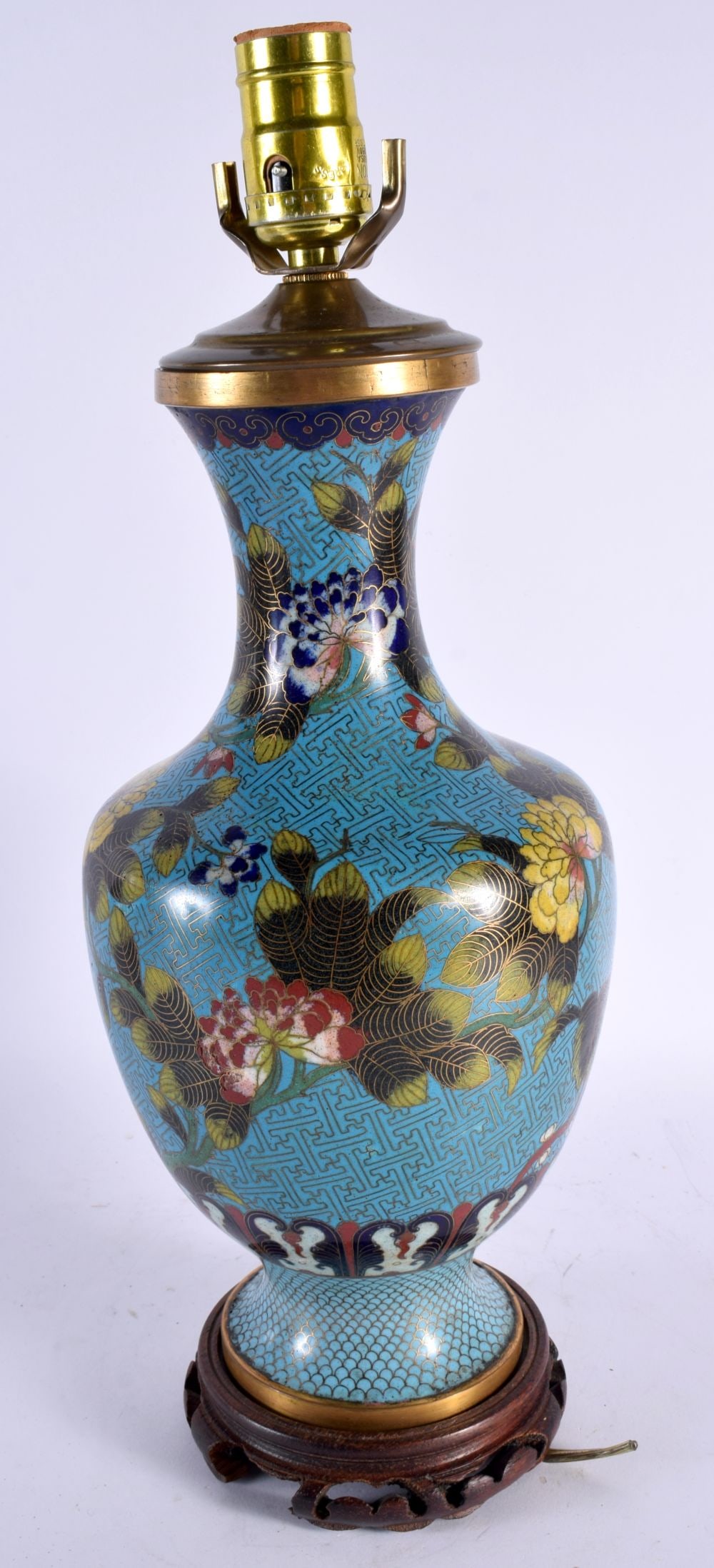A LARGE 19TH CENTURY CHINESE CLOISONNE ENAMEL VASE LAMP Qing, decorated with foliage. 44 cm high. (1 of 4)