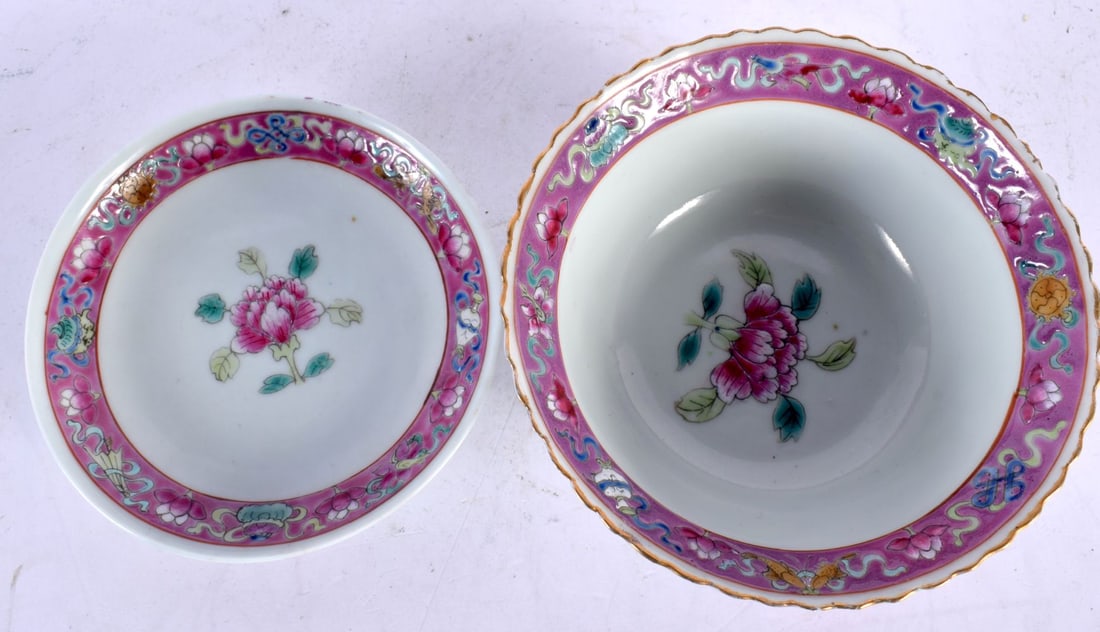 AN EARLY 20TH CENTURY CHINESE FAMILLE ROSE NONYA STRAITS PORCELAIN BOWL Late Qing/Republic, together (1 of 5)