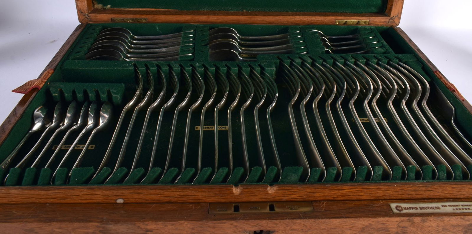 A CANTEEN OF EDWARDIAN SILVER CUTLERY. Sheffield 1910. 4067 grams. Largest 33 cm long. (qty) (1 of 5)