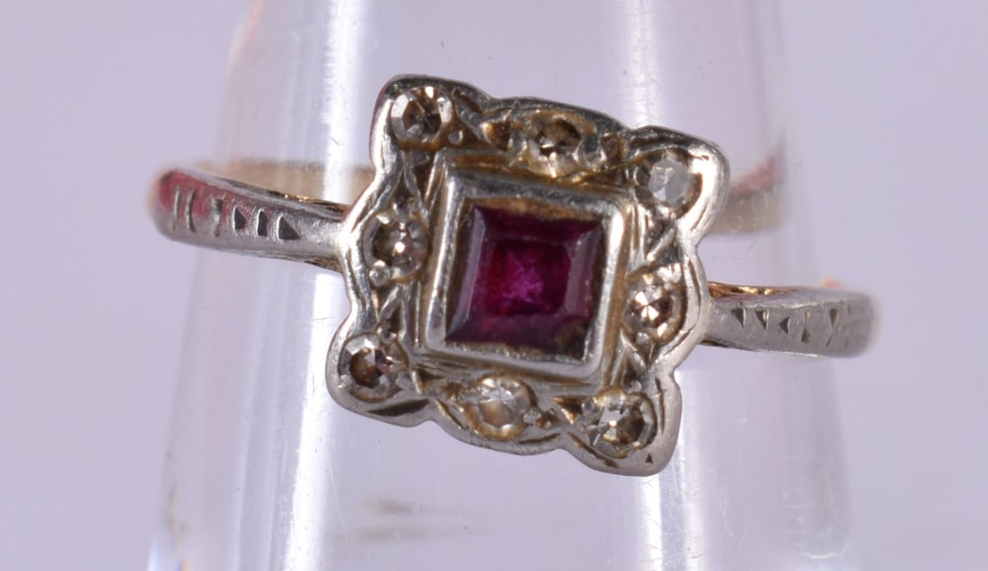 18ct Gold Art Deco Diamond And Ruby St Square Cluster Ring (1.9g). J. (1 of 3)