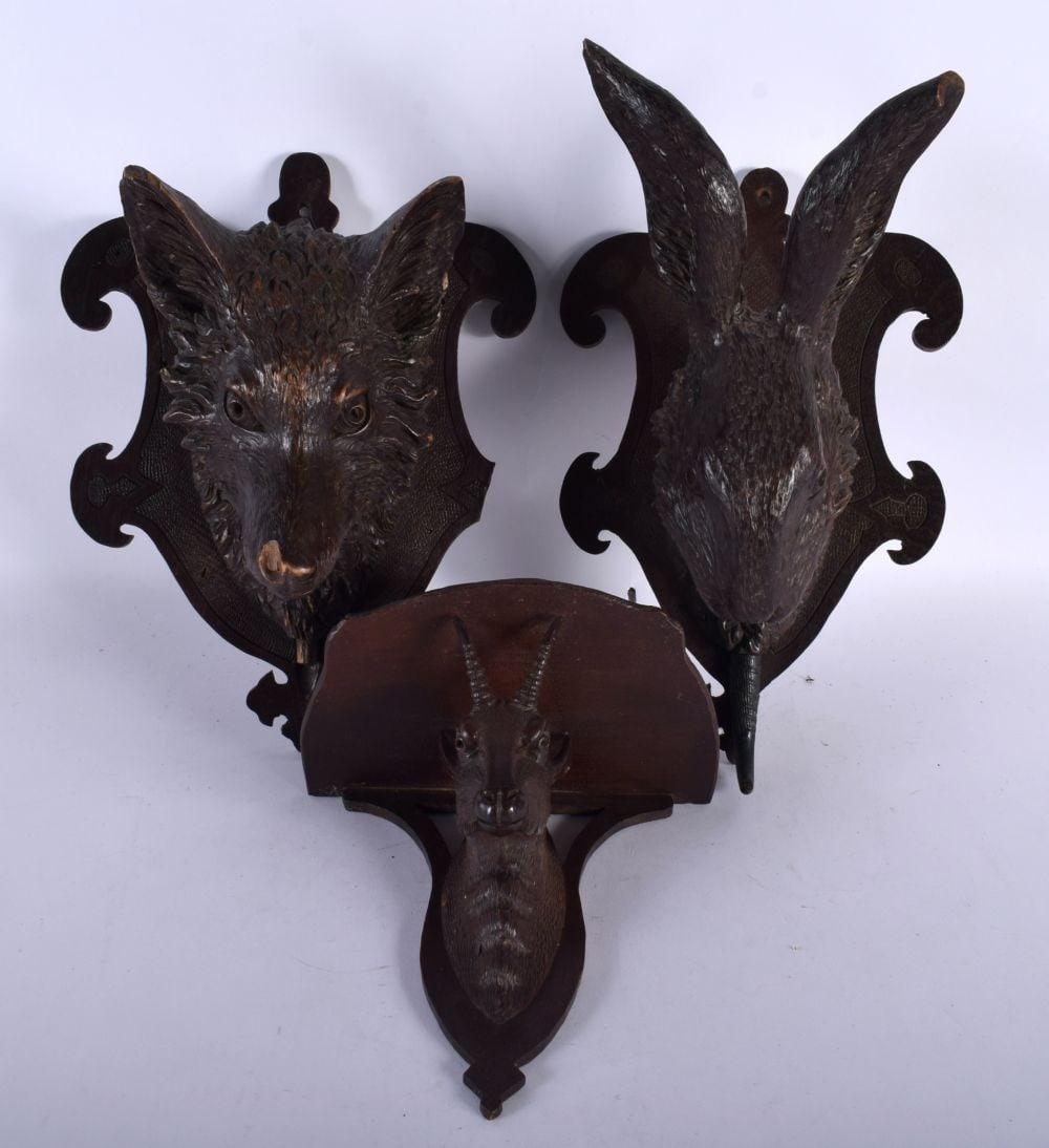 A SET OF THREE 19TH BAVARIAN BLACK FOREST CARVED WOOD WALL BRACKETS formed as three different animal (1 of 6)