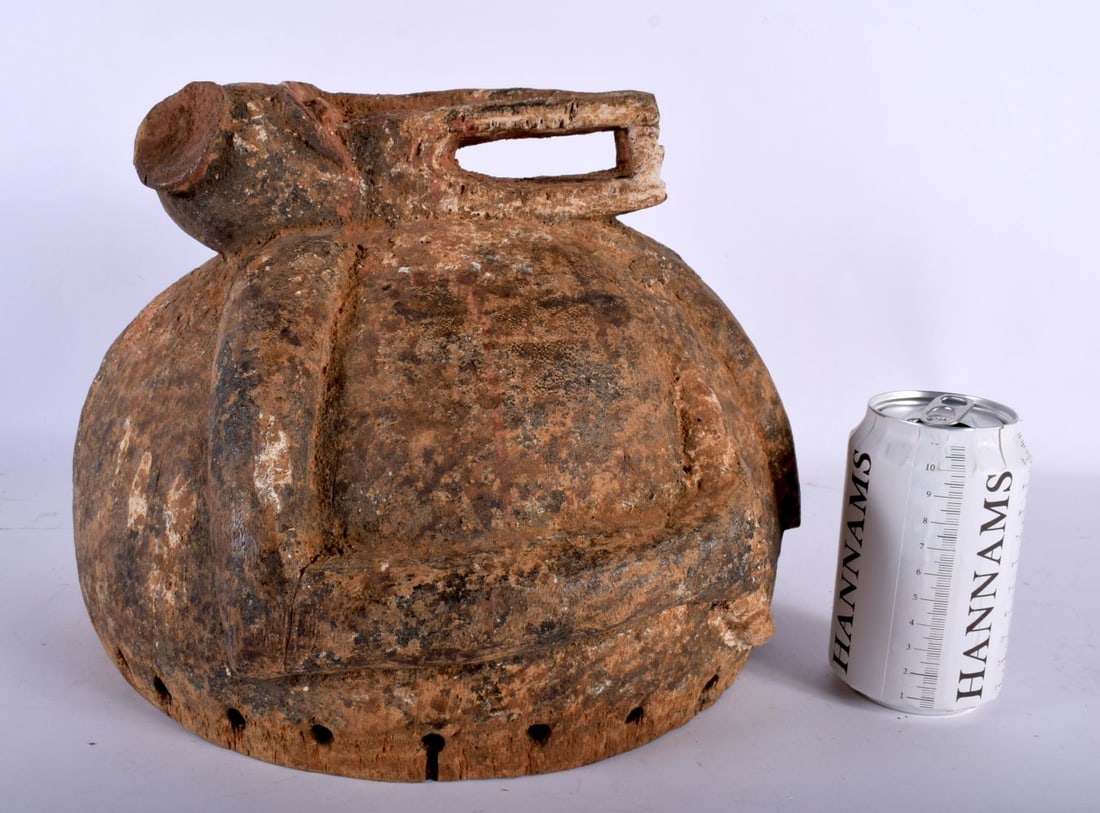 AN UNUSUAL EARLY 20TH CENTURY AFRICAN PAINTED WOOD AND HIDE TRIBAL MONKEY HELMUT. 27 cm x 27 cm. (1 of 5)