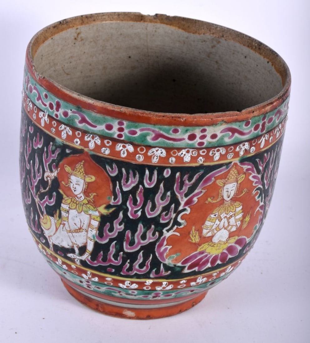 A 19TH CENTURY CHINESE THAI MARKET PORCELAIN JAR painted with BUDDHIST figures. 12 cm x 12 cm.: A 19TH CENTURY CHINESE THAI MARKET PORCELAIN JAR painted with BUDDHIST figures. 12 cm x 12 cm.