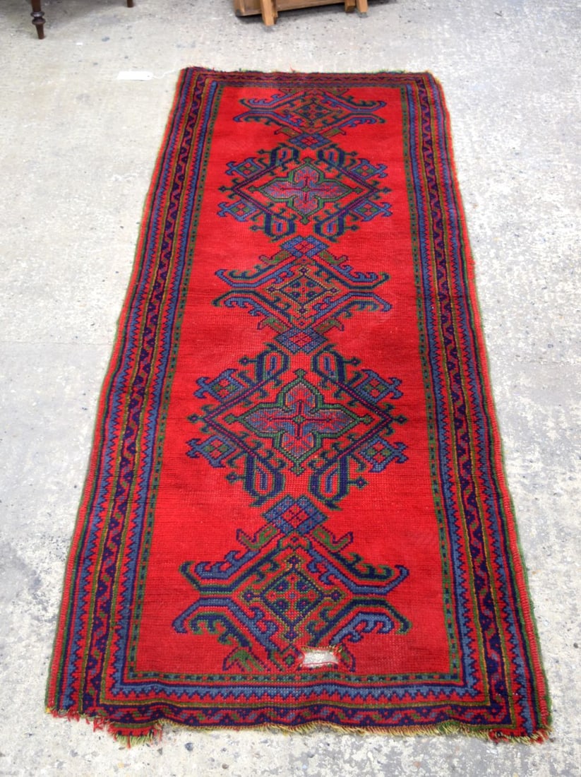 A Turkish Oushak runner 266 x 95 cm.: A Turkish Oushak runner 266 x 95 cm.