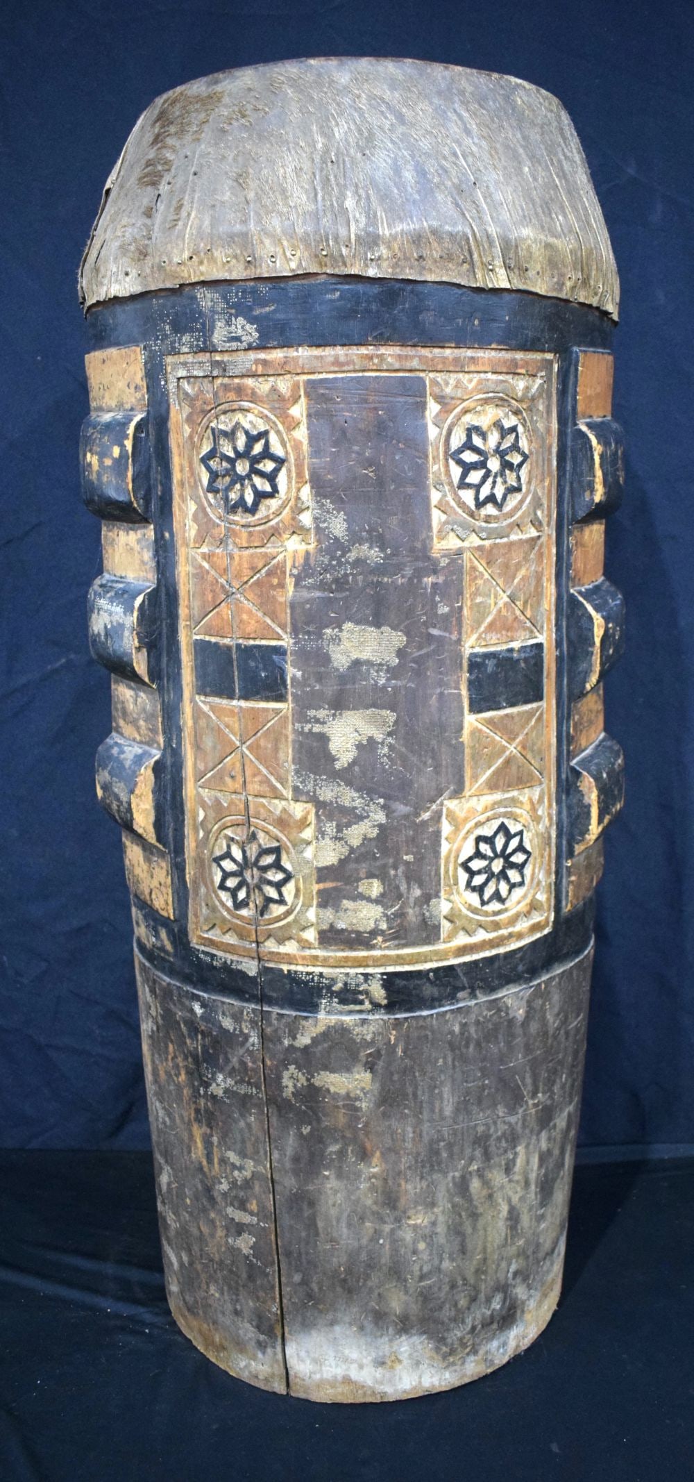 A large carved wood Tribal drum 107 cm: A large carved wood Tribal drum 107 cm