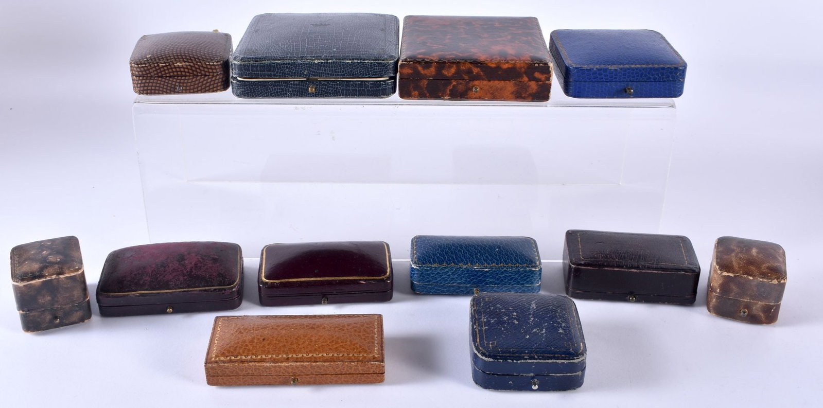 Twelve assorted vintage and antique jewellery boxes (12): Twelve assorted vintage and antique jewellery boxes (12)