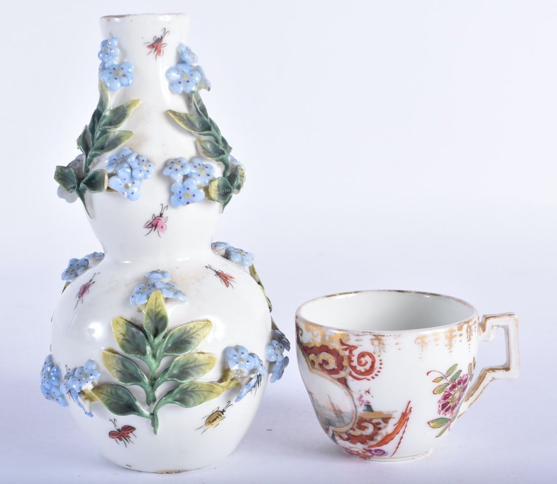 A 19TH CENTURY GERMAN MEISSEN STYLE PORCELAIN GOURD VASE together with an Augustus Rex porcelain cup (1 of 5)