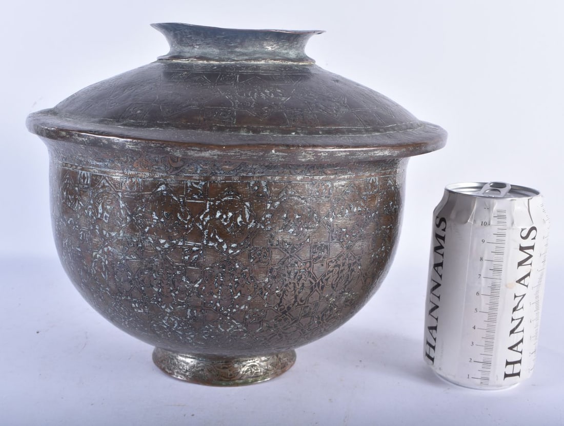 A 16TH/17TH CENTURY PERSIAN ISLAMIC MIDDLE EASTERN BRONZE COPPER ALLOY BOWL AND COVER decorated all (1 of 10)
