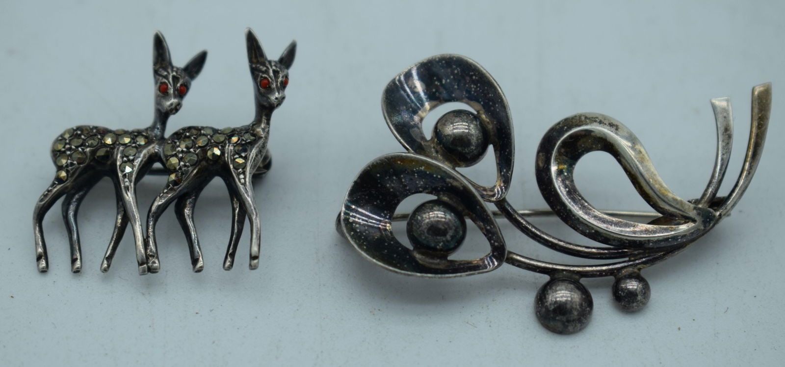 TWO SILVER BROOCHES. 11 grams. Largest 4 cm x 2.75 cm. (2) (1 of 3)