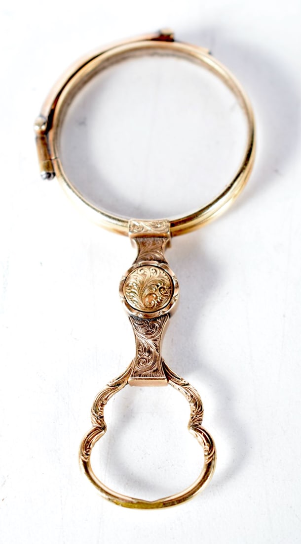 A Pair of Edwardian / Victorian Lorgnettes.  9cm wide (open), length 8 cm (1 of 2)