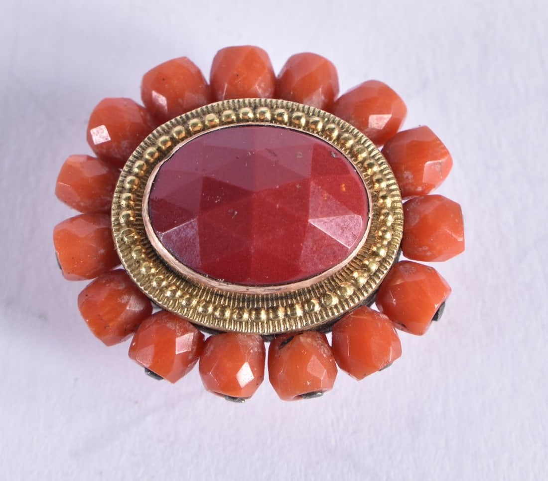 A Chinese Coral Brooch with Yellow Metal Marks.  2.3 cm x 2.1cm, weight 4.6g (1 of 3)