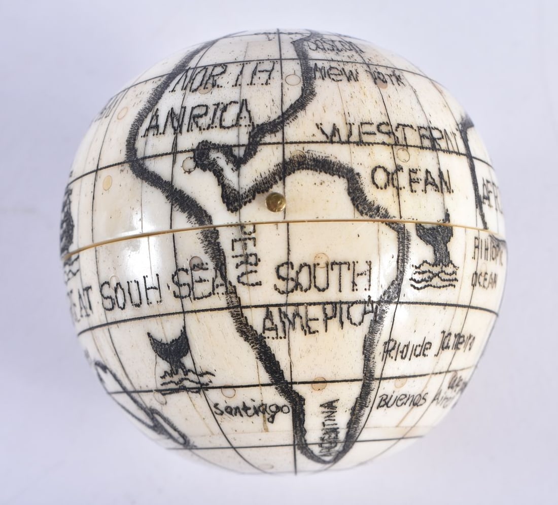 A CONTINENTAL BONE GLOBE COMPASS. 7 cm diameter.: A CONTINENTAL BONE GLOBE COMPASS. 7 cm diameter.