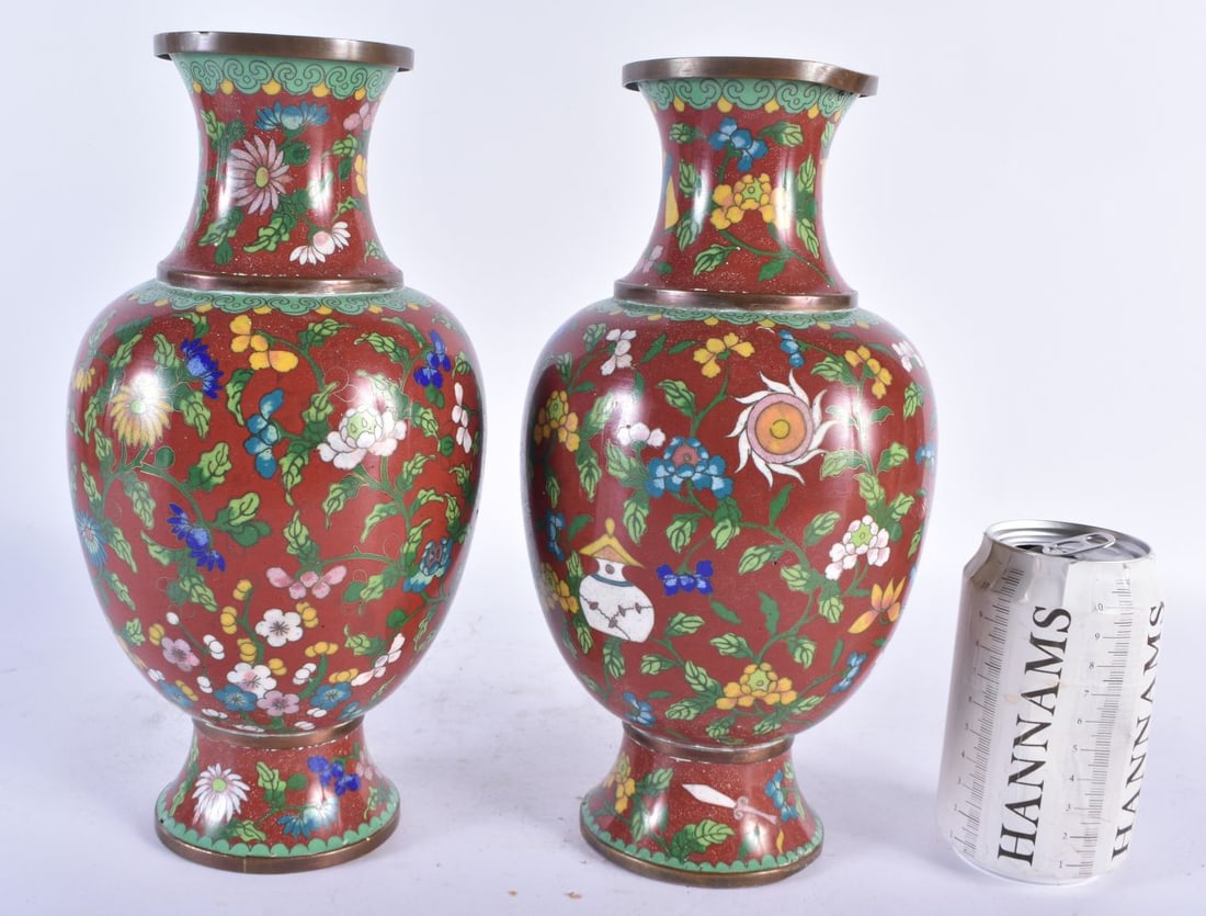A PAIR OF LATE 19TH CENTURY CHINESE CLOISONNE ENAMEL VASES Late Qing. 27 cm high. (1 of 4)