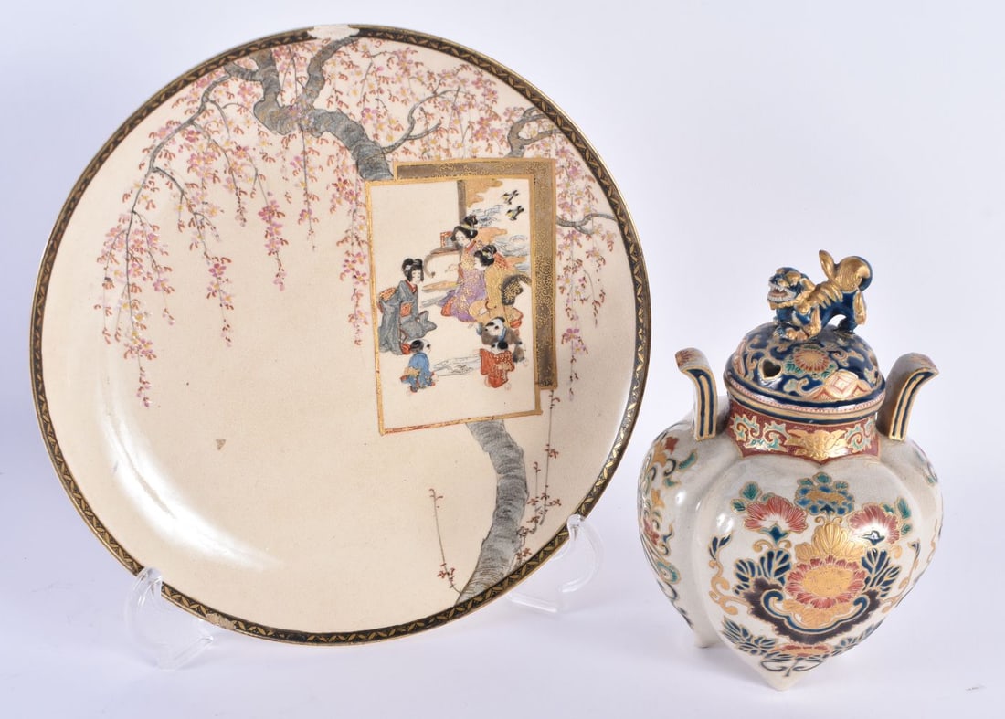 A 19TH CENTURY JAPANESE MEIJI PERIOD TWIN HANDLED IMPERIAL SATSUMA KORO AND COVER together with a sa: A 19TH CENTURY JAPANESE MEIJI PERIOD TWIN HANDLED IMPERIAL SATSUMA KORO AND COVER together with a satsuma plate painted with geisha. Largest 18 cm diameter. (2)