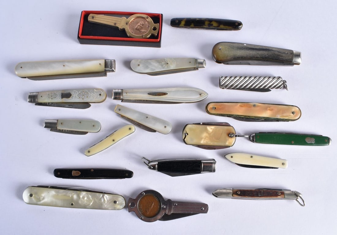 A Collection of Pocket Knives including 6 with Mother of Pearl handles and Silver Blades and 14 othe (1 of 6)