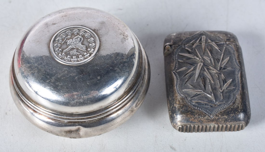 Vintage Silver Trinket/Pill Box Marked MA 900 Turkish Coin together with a Vesta Case with Oriental (1 of 3)