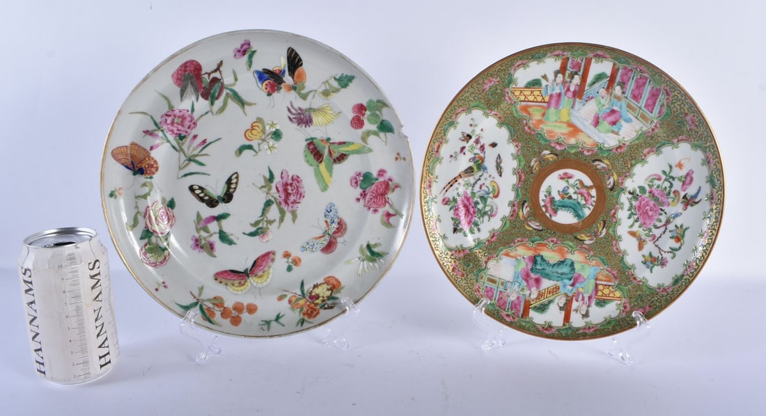 A PAIR OF 19TH CENTURY CHINESE CANTON FAMILLE ROSE PORCELAIN PLATES Qing, painted with figures, bird (1 of 4)