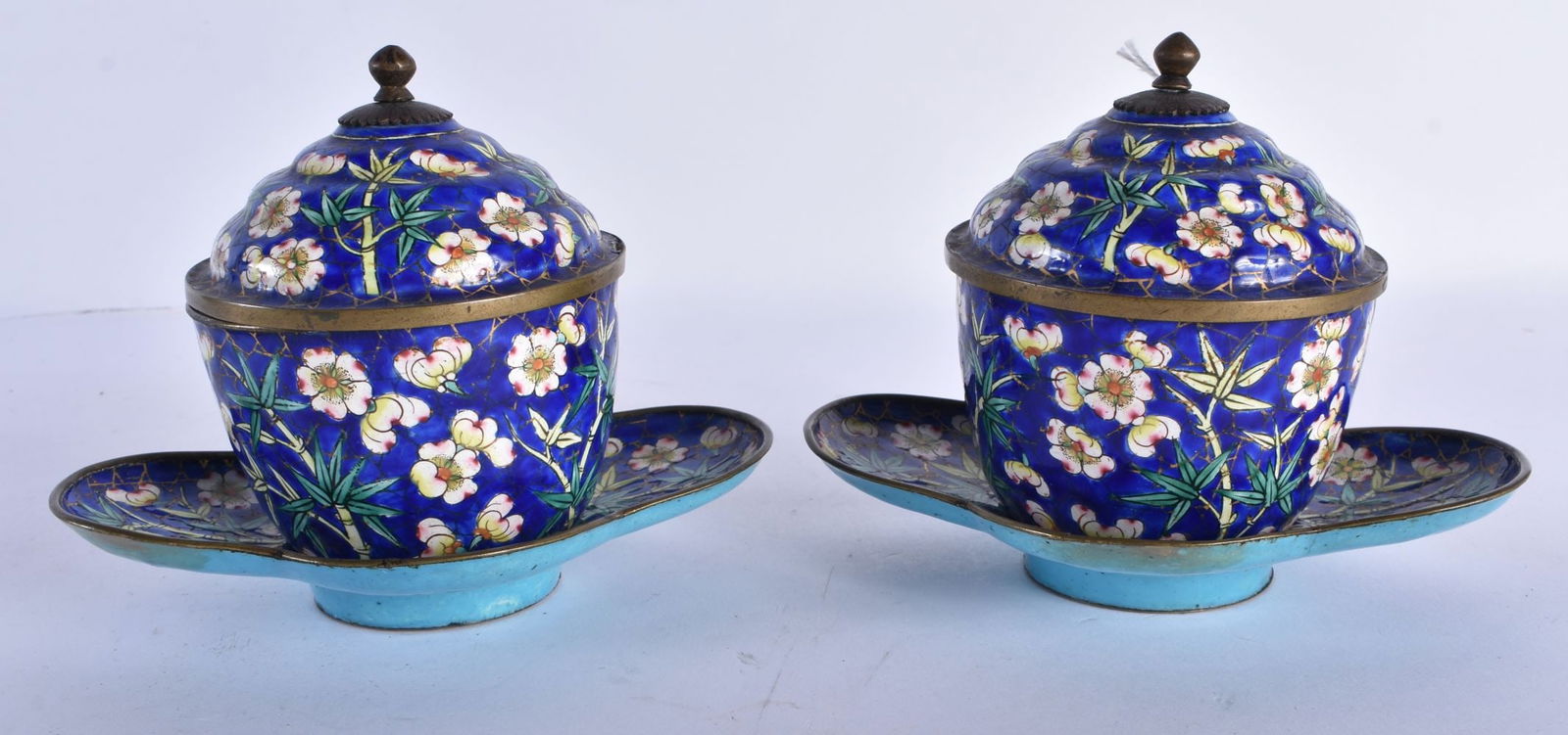 A PAIR OF 19TH CENTURY CHINESE CANTON ENAMEL TEABOWLS ON STANDS Qing. 14cm x 10 cm. (1 of 7)