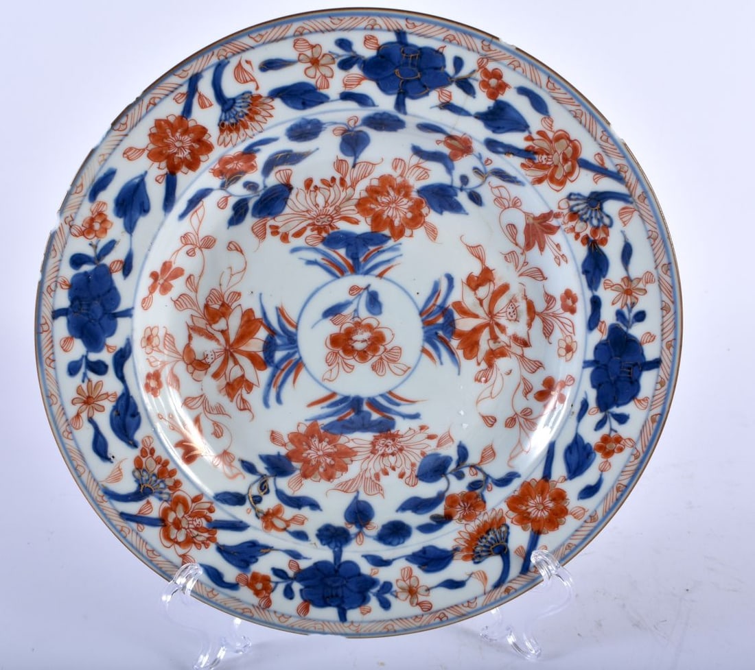 A 17TH/18TH CENTURY CHINESE EXPORT IMARI PORCELAIN PLATE Kangxi/Yongzheng. 22 cm wide. (1 of 4)