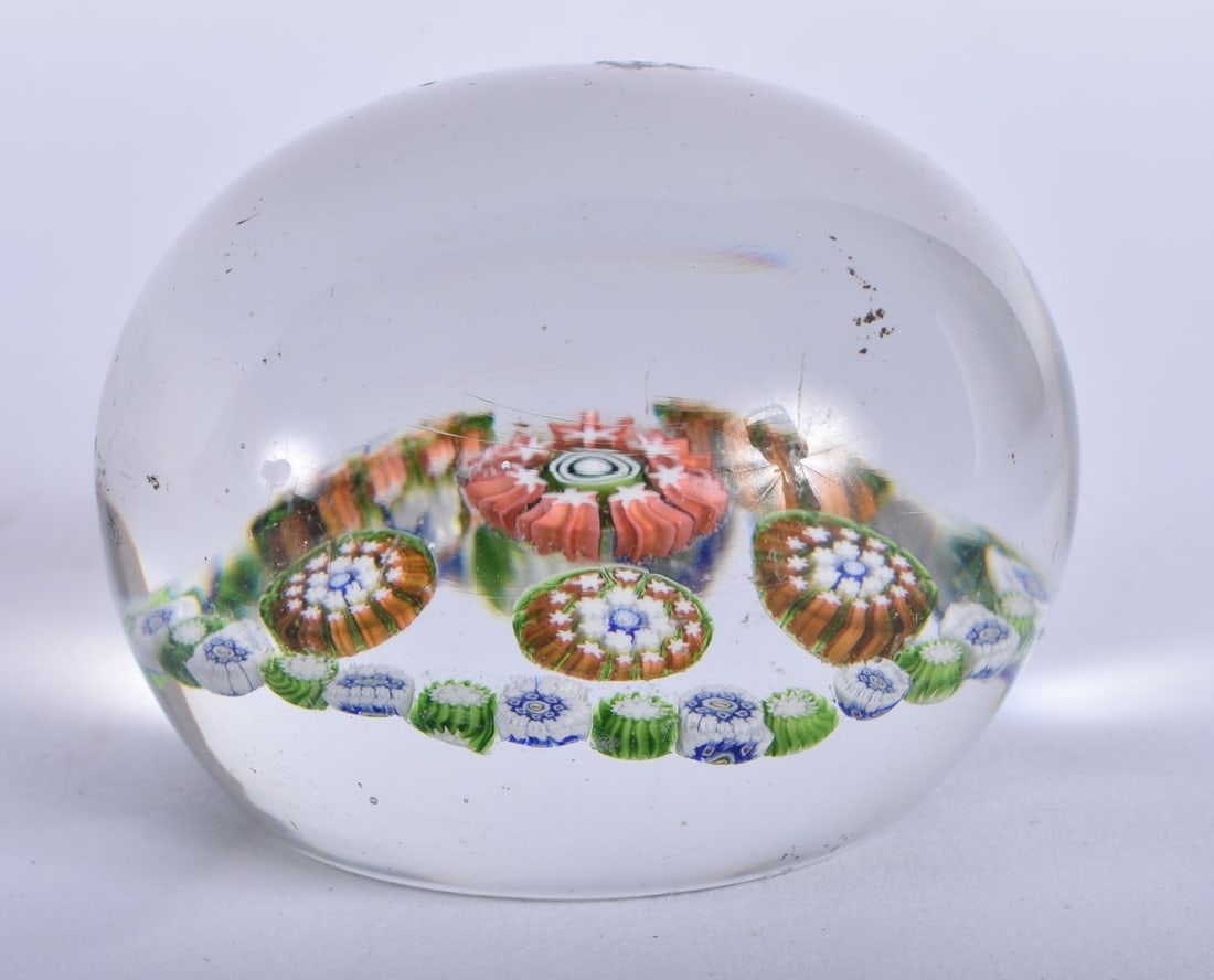 AN ANTIQUE FRENCH CLICHY GLASS MILLEFIORI PAPERWEIGHT. 6.5cm wide. (1 of 3)