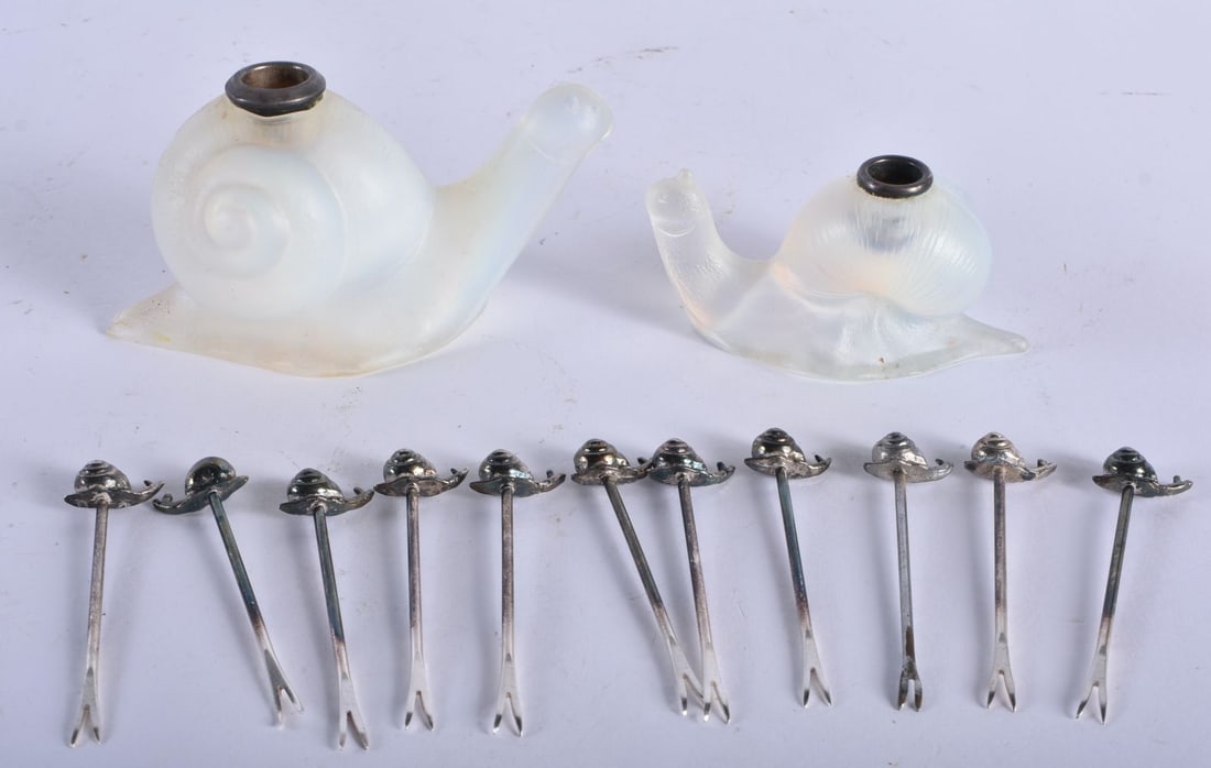 TWO ART DECO FRENCH OPALINE GLASS SNAILS with picks. Largest snail 12 cm wide. (qty) (1 of 6)