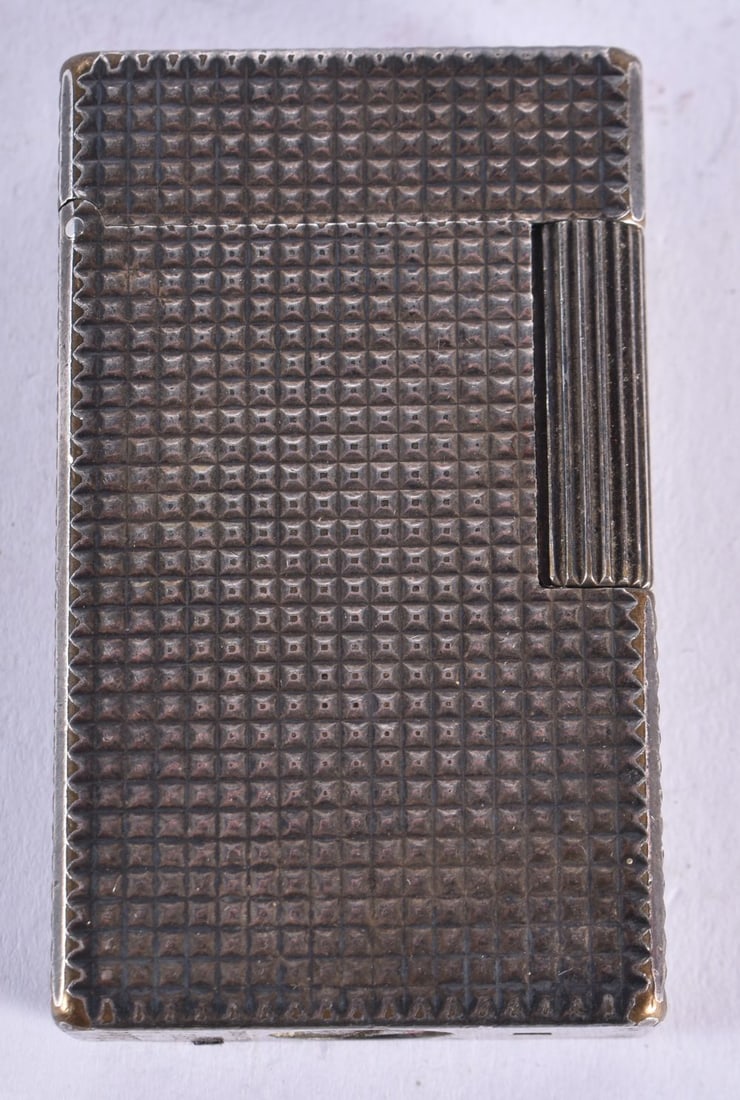 S.T DUPONT Paris Silver Plated Cigarette Lighter. 8.8 grams. 5cm x 3 cm. (1 of 4)